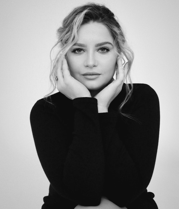 Психолог Дарья Бура